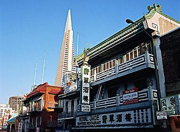 FS社开发《艾尔登法环》《装甲核心6》仅用300人